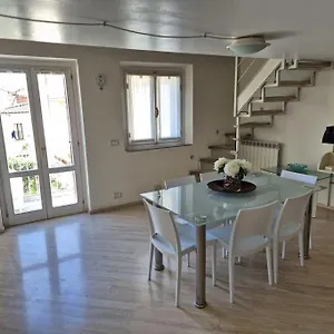 appartamento-ameli-house-arezzo.it-tuscanyhotel.com/